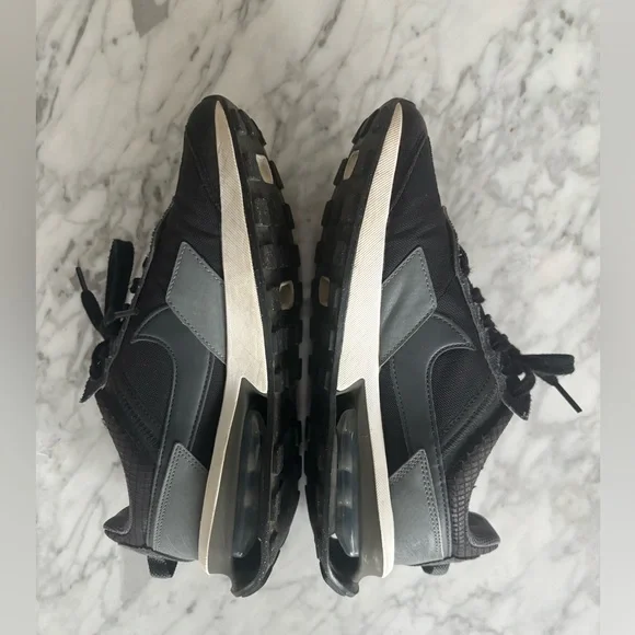 Nike Air Max Pre-Day Black and Gray Sneakers - Picture 3 of 9